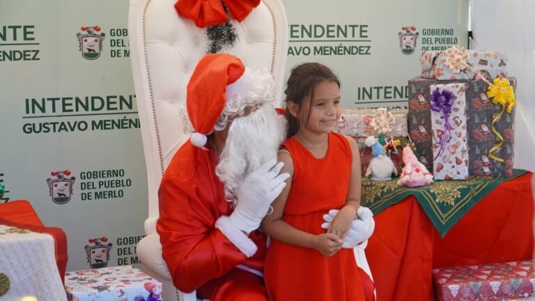 MILES DE VECINOS VISITARON LA FERIA DEL ENCUENTRO CULTURAL