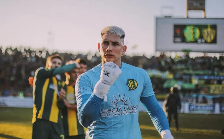 ARGENTINO DE MERLO YA TIENE NUEVO ARQUERO